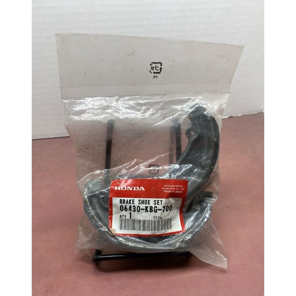 Honda Genuine Parts Brake Shoe Set 06430-KBG-700